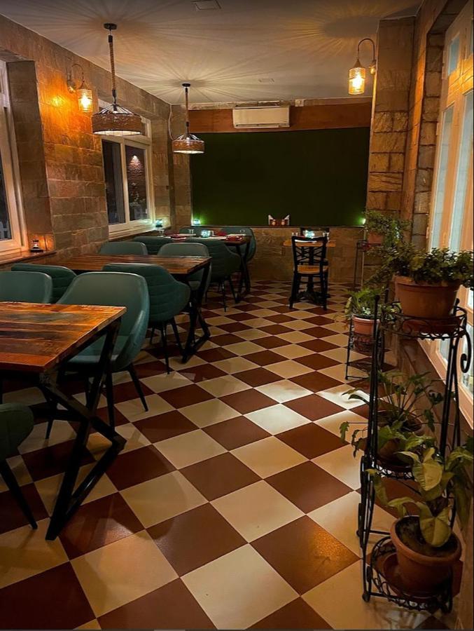 Yashmay Villa Club & Resort Gonda Экстерьер фото
